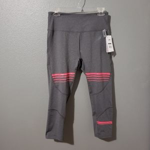 Athletic Capri Leggings